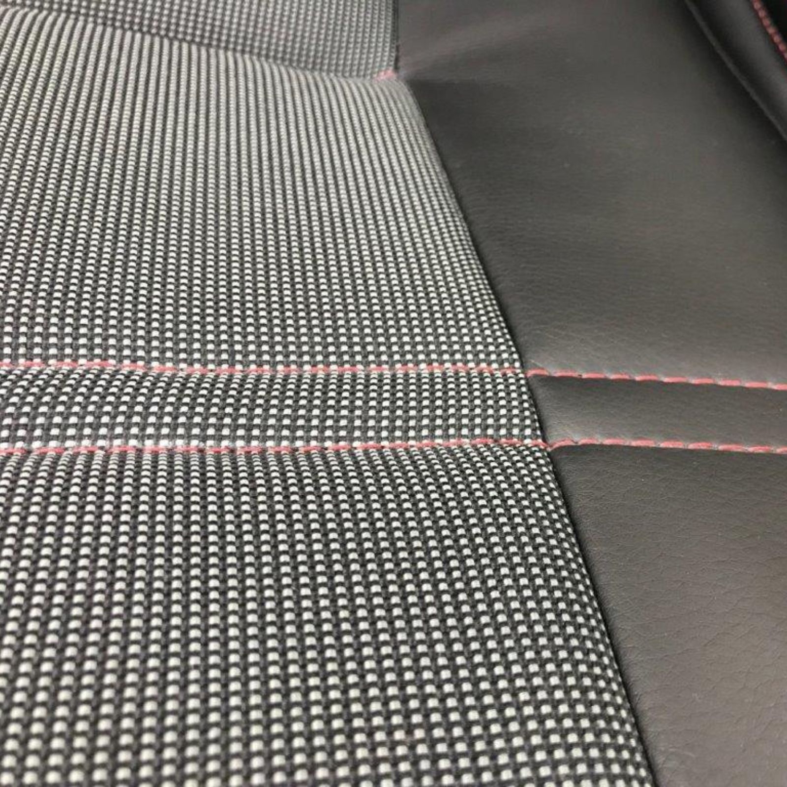 Coiffes Banquette en simili gris anthracite tissu ramier - Peugeot 205 GTI